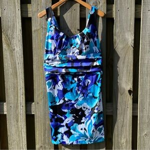 Bisou Bisou Woman Floral Watercolor Dress